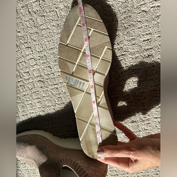 Steven by Steve Madden Bell Platform Sneakers Copper Blush - Picture 13 of 16